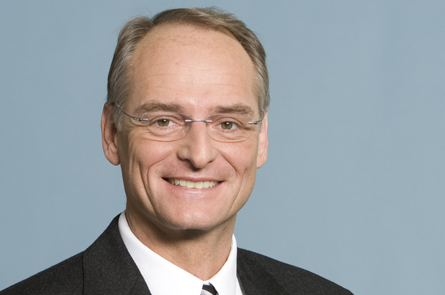 Dr. Wolfgang Brezina, Personalvorstand der Allianz Deutschland AG
